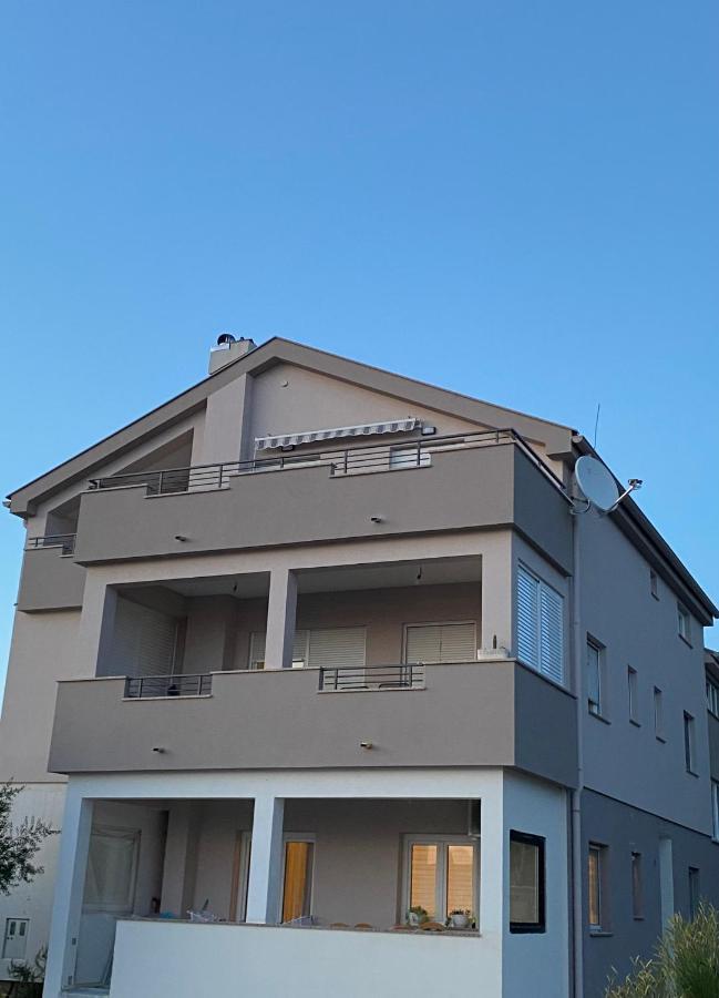 Theros Bibinje Exterior photo